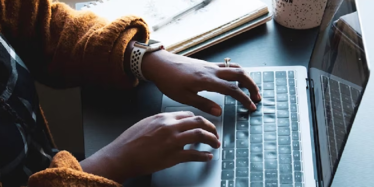 Avoid hacker hacking password by typing sound, this way