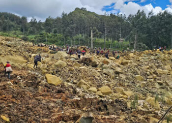 Massive Landslide Buries Village in Papua New Guinea, Hundreds Feared Dead