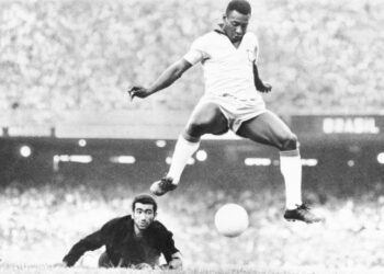 Pelé, soccer, football, Brazil, World Cup, legend, goals, Santos, New York Cosmos, ambassador, legacy