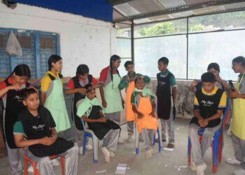 School Provides Hair Cutting Training To Students In Beni