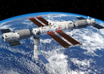 Chinese space station, armor, space debris, Russian satellite, Shenzhou-18, astronauts, Tiangong, space science